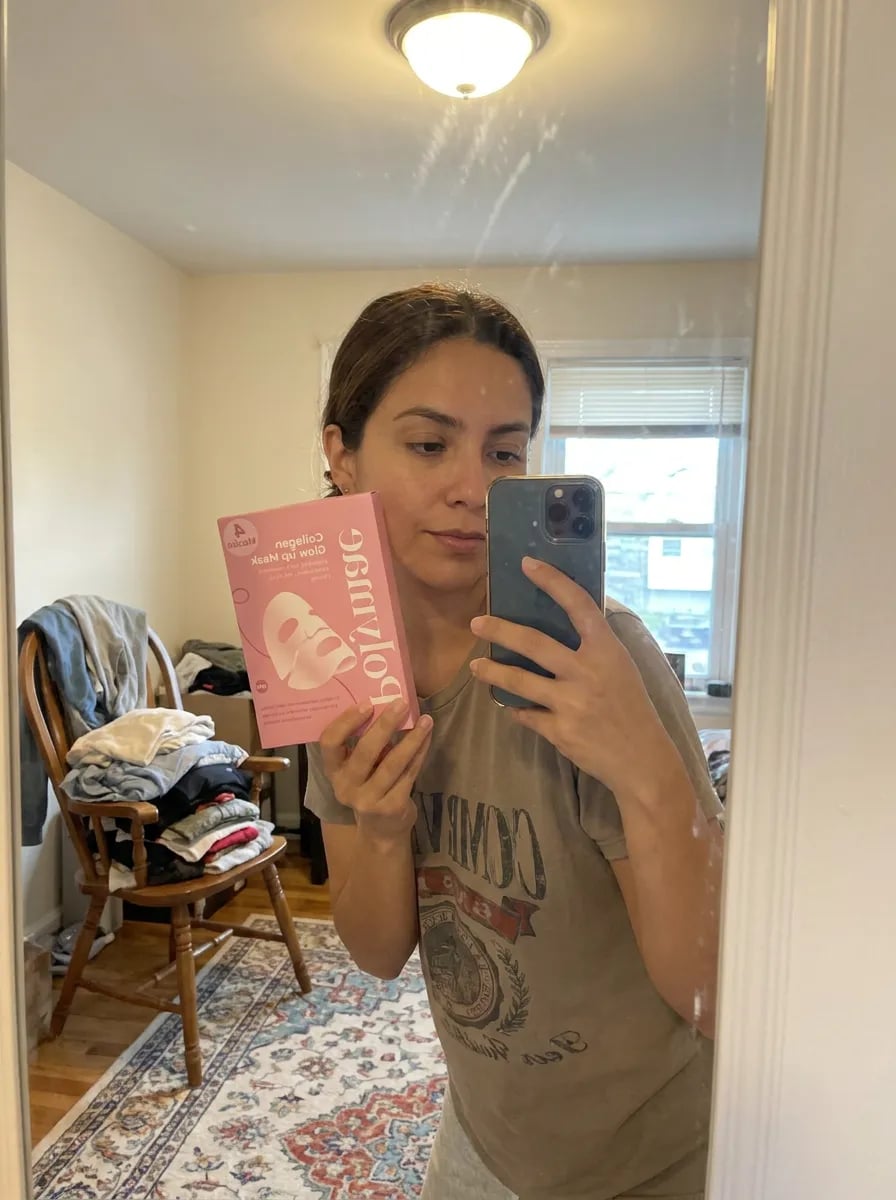 Customer photo — Polynae Polynae PDRN Collagen Mask — product in hand, 5-star review.